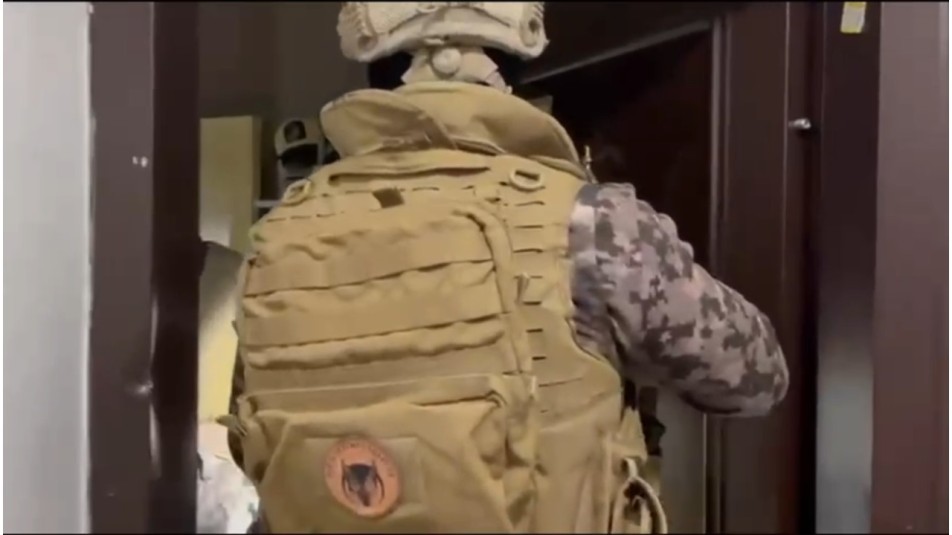 Gebze'de kaçırılan kişi darp edildi, senet imzalatıldı; 10 tutuklama